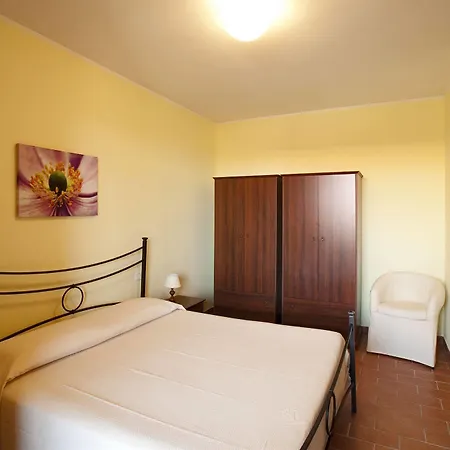 Hotel apartamentowy Borgo Etrusco 4*