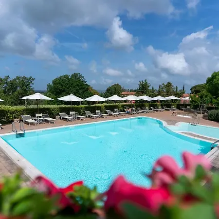Apart Otel Borgo Etrusco 4*