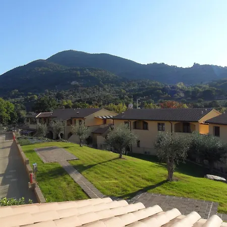Borgo Etrusco 4* Скарлино