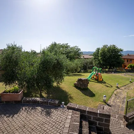 Borgo Etrusco Скарлино