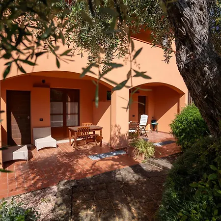 Апарт-отель Borgo Etrusco 4*