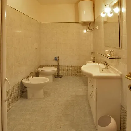 Borgo Etrusco Скарлино