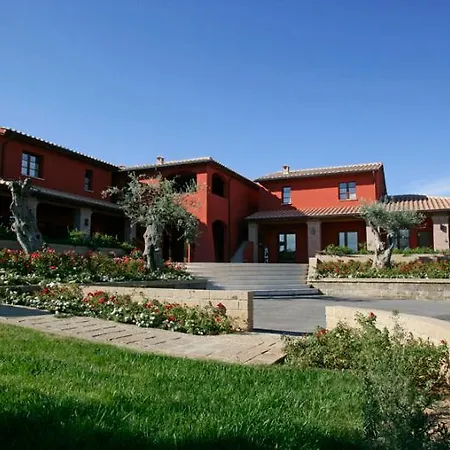 Borgo Etrusco 4* Скарлино